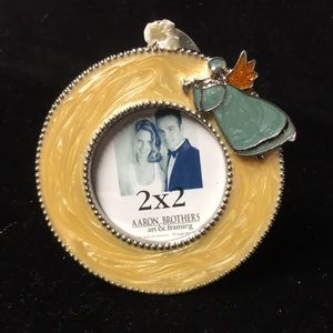 Aaron Brothers 2x2 Photo Frame